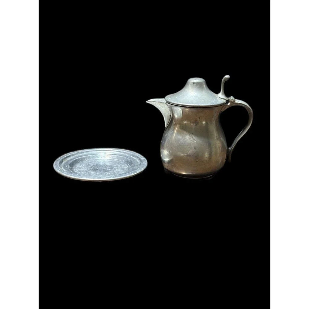 Vintage Woodbury 8oz. Pewter Creamer Or Syrup Pitcher With Hinged Lid And Tray
